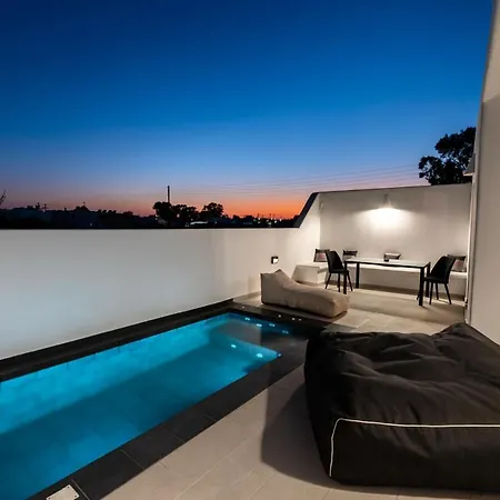 Filoxenia Luxury פריסה