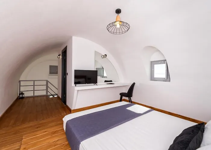 Filoxenia Luxury * Perissa (Santorini)