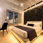 Filoxenia Luxury Villa Perissa (Santorini)